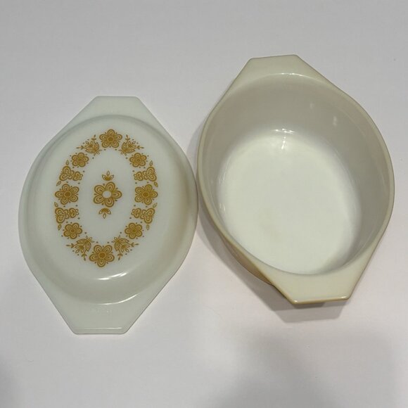 Vintage 70s Pyrex Butterfly Gold 1-1/2 Qt Oval Casserole Dish with lid 043/943 - Picture 3 of 15
